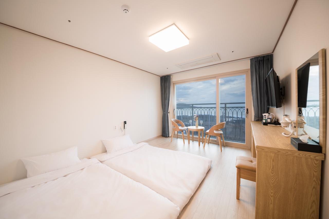 Jeju Mon Dieu Hotel Экстерьер фото