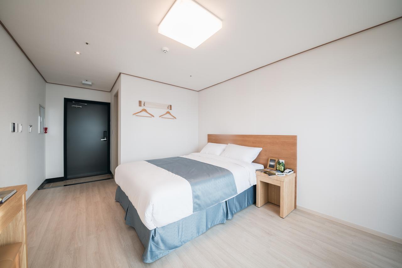 Jeju Mon Dieu Hotel Экстерьер фото