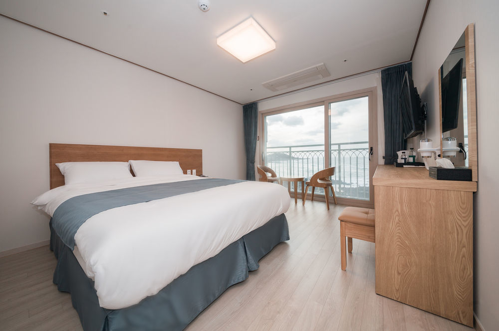 Jeju Mon Dieu Hotel Экстерьер фото