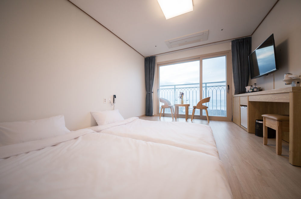 Jeju Mon Dieu Hotel Экстерьер фото